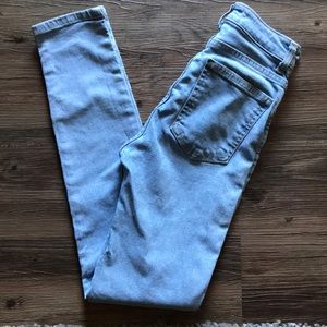 PRICED TO SELL: AA pencil pant